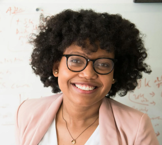 A tiny feathered therapist.